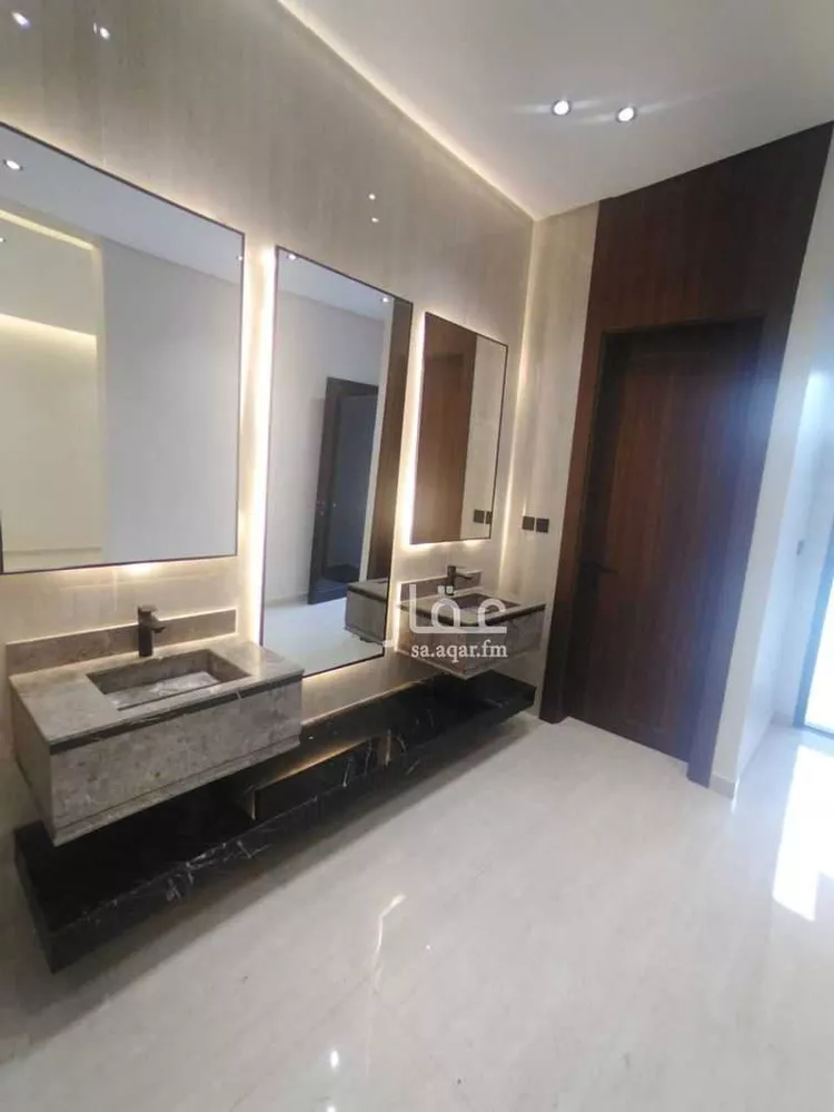 فيلا للبيع في شارع الامام الشافعى, حي ضاحية الملك فهد, مدينة الدمام, المنطقة الشرقية صورة 2