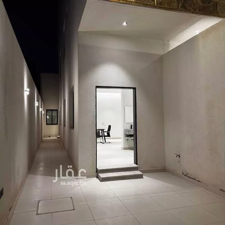 دور للبيع في شارع أبي بكر الوراق, حي النرجس, مدينة الرياض, منطقة الرياض صورة 4