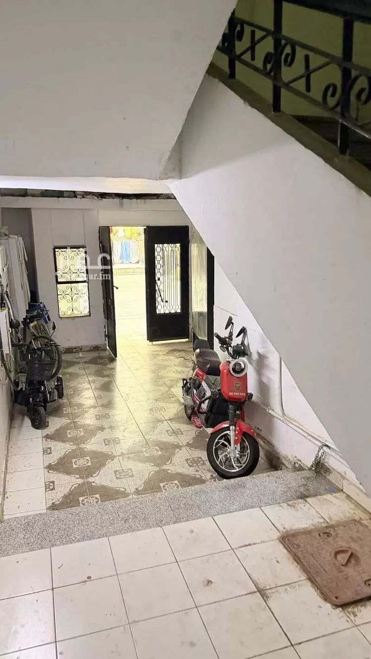 عمارة للبيع في شارع قباء الحديث, حي الجمعة, مدينة المدينة المنورة, منطقة المدينة المنورة 7