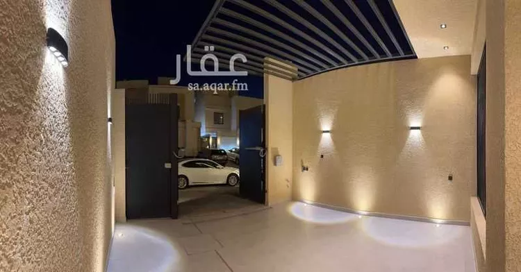 Floor for Sale in Riyadh Ar Rimal 16