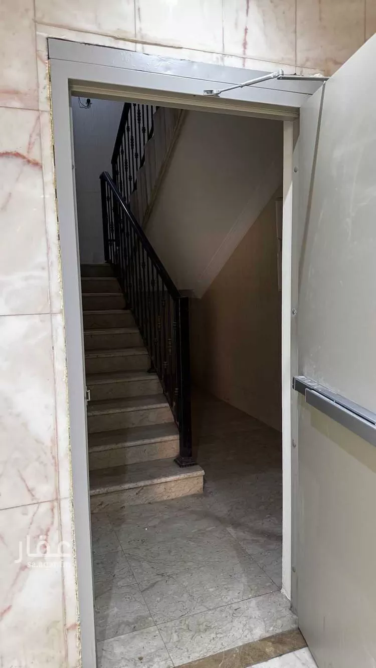 عمارة للبيع في شارع الغنائم, حي العزيزية, مدينة مكة المكرمة, منطقة مكة المكرمة 21