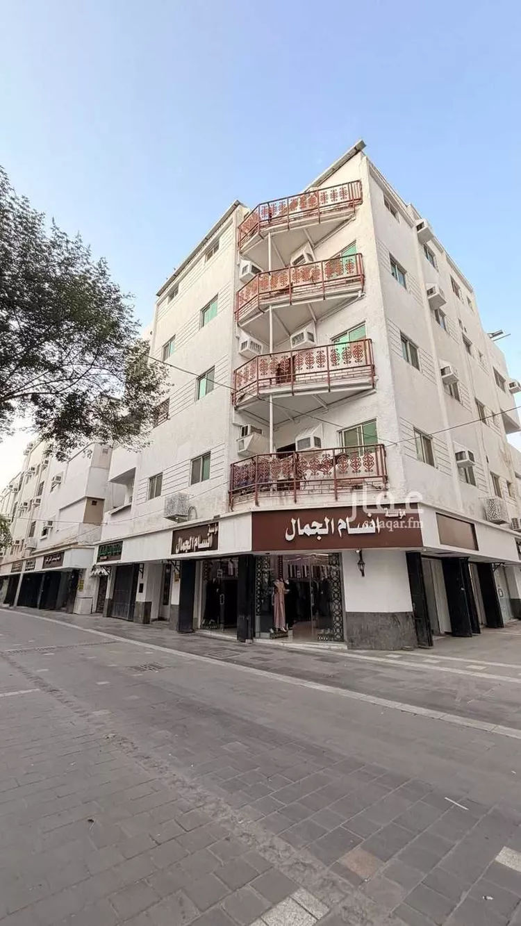 عمارة للبيع في شارع قباء الحديث, حي الجمعة, مدينة المدينة المنورة, منطقة المدينة المنورة صورة 2