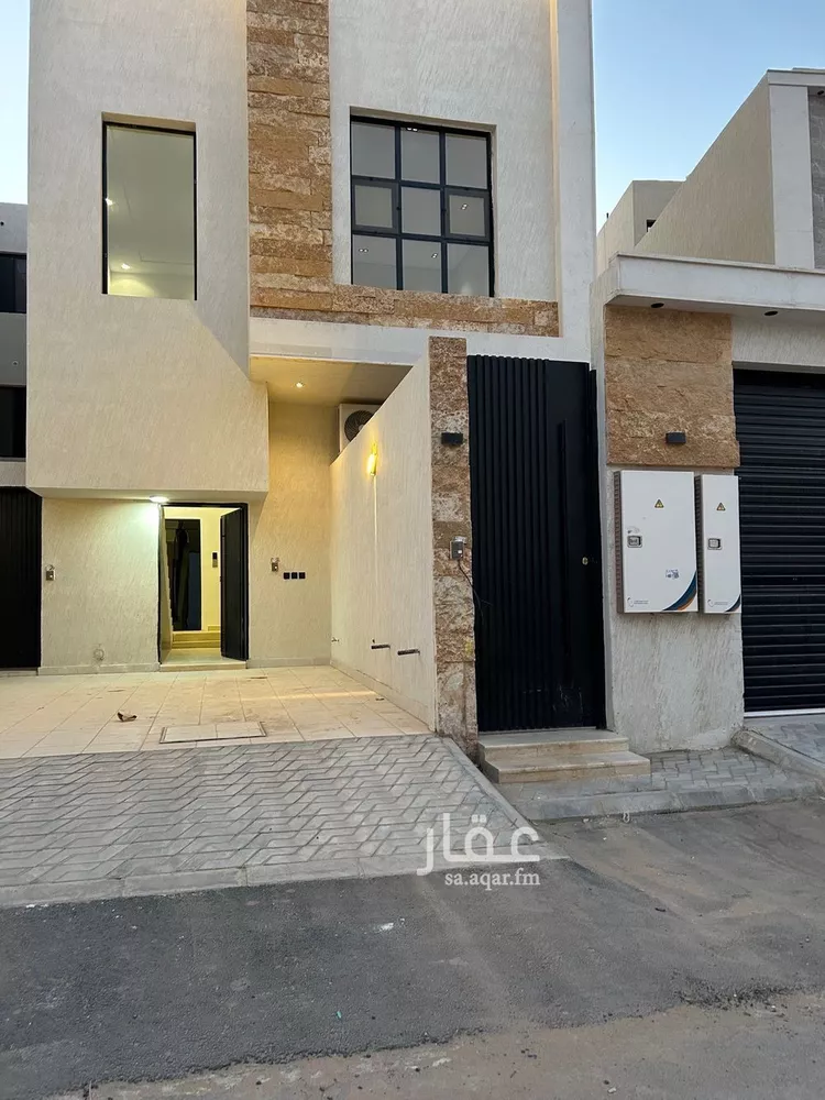 Floor for Sale in Riyadh Okaz صورة 3