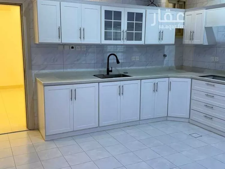 شقة للإيجار في شارع شارع محمد بن الحسن, حي المروج, مدينة أبها, منطقة عسير