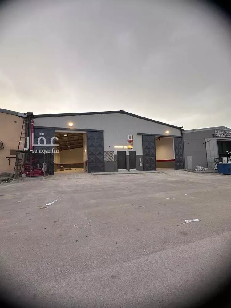 مستودع للإيجار في شارع ثنيات, حي بدر, مدينة الرياض, منطقة الرياض 1 صورة