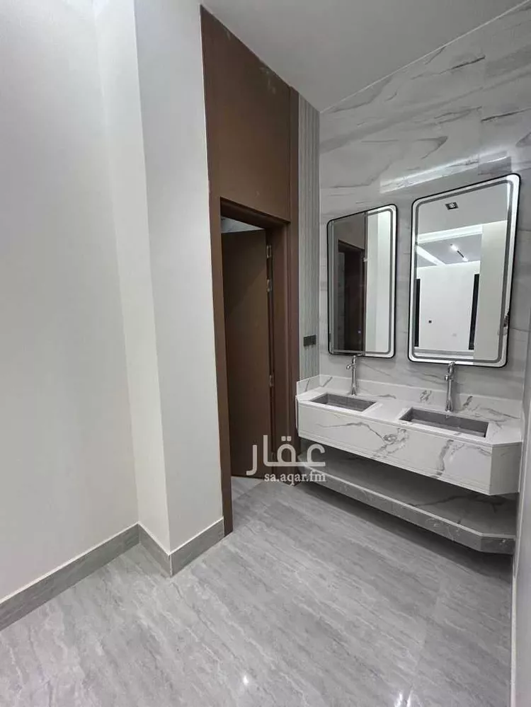 فيلا للبيع في شارع ابي رفاعة العدوي, حي الرمال, مدينة الرياض, منطقة الرياض 8