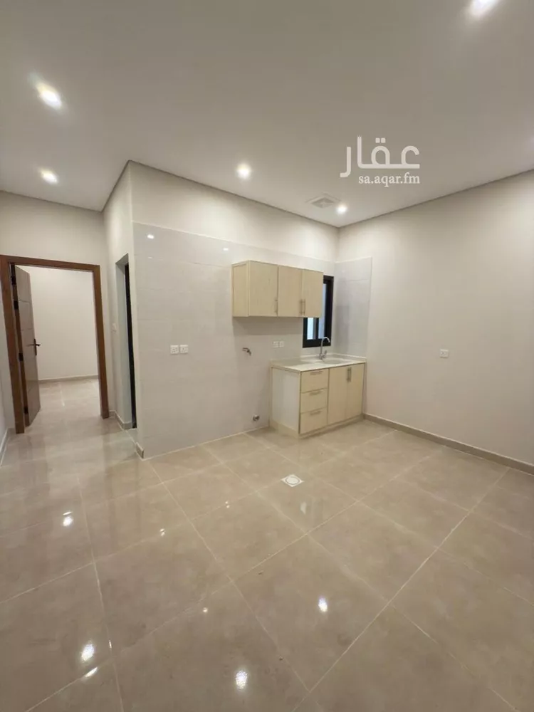 شقة للإيجار في شارع عنيزة, حي الثقبة, مدينة الخبر, المنطقة الشرقية صورة 5