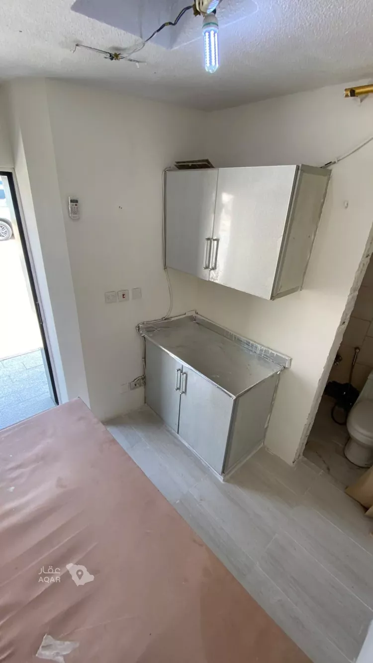 Room for Rent in Riyadh At Taawon 7