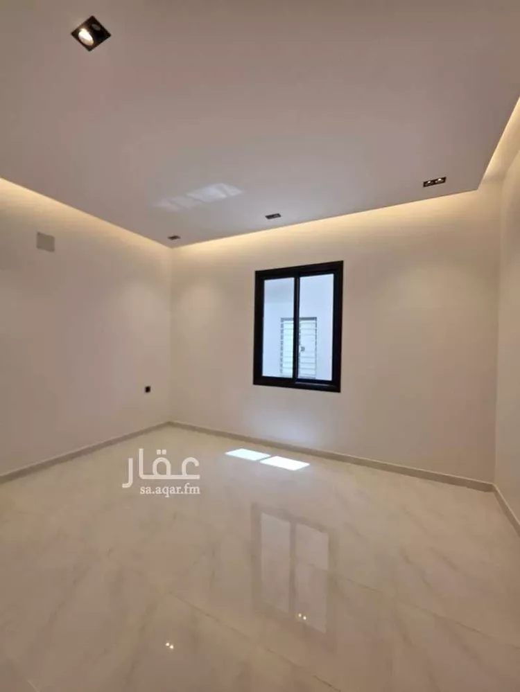 دور للبيع في شارع يونس الرشيدي, حي الرمال, مدينة الرياض, منطقة الرياض صورة 2