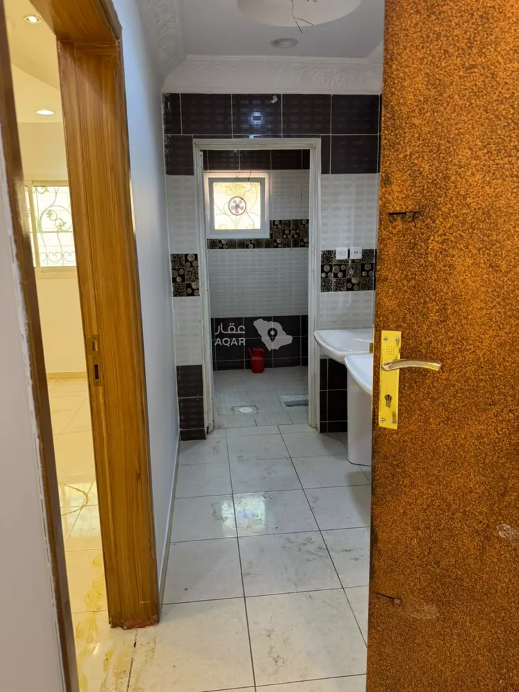 شقة للإيجار في شارع عبدالله بن ثابت, حي النهضة, مدينة الرياض, منطقة الرياض 5