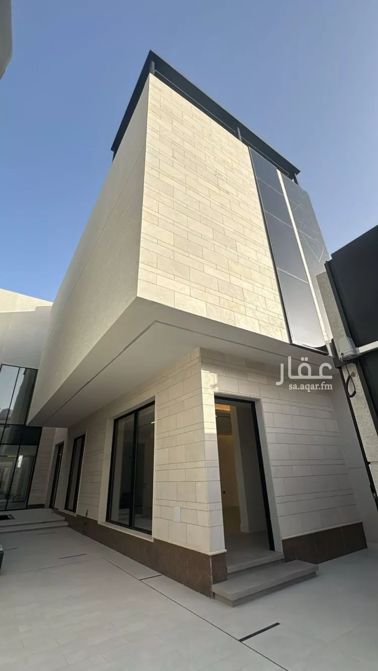Villa for Sale in Riyadh Al Qirawan