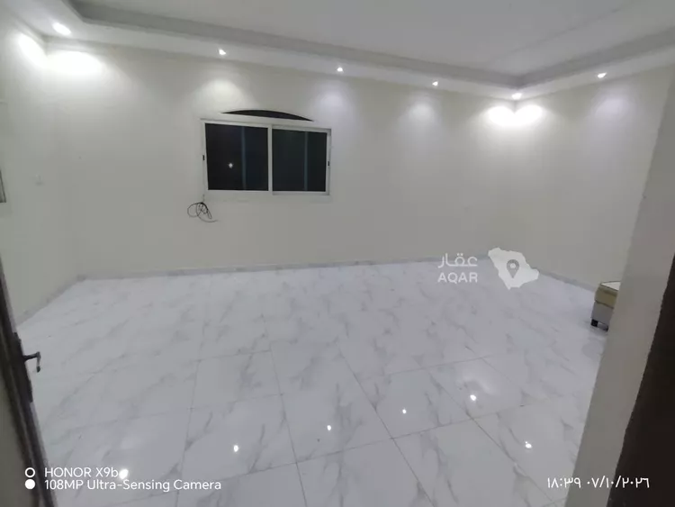 شقة للإيجار في شارع الوادي الفارع, حي الصحافة, مدينة الرياض, منطقة الرياض 5