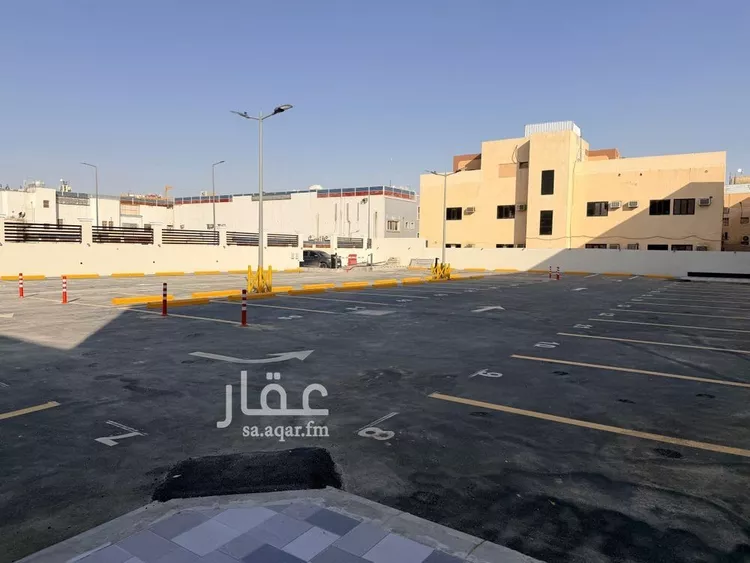 عمارة للإيجار في شارع الملك عبدالعزيز ابن عبدالرحمن سعود, حي المرسلات, مدينة الرياض, منطقة الرياض