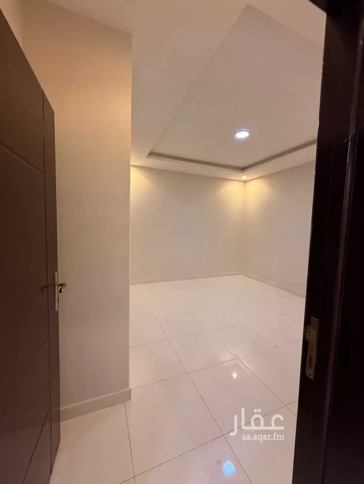 شقة للإيجار في شارع الإمام الطرطوشي المالكي, حي الحمراء, مدينة الرياض, منطقة الرياض صورة 4