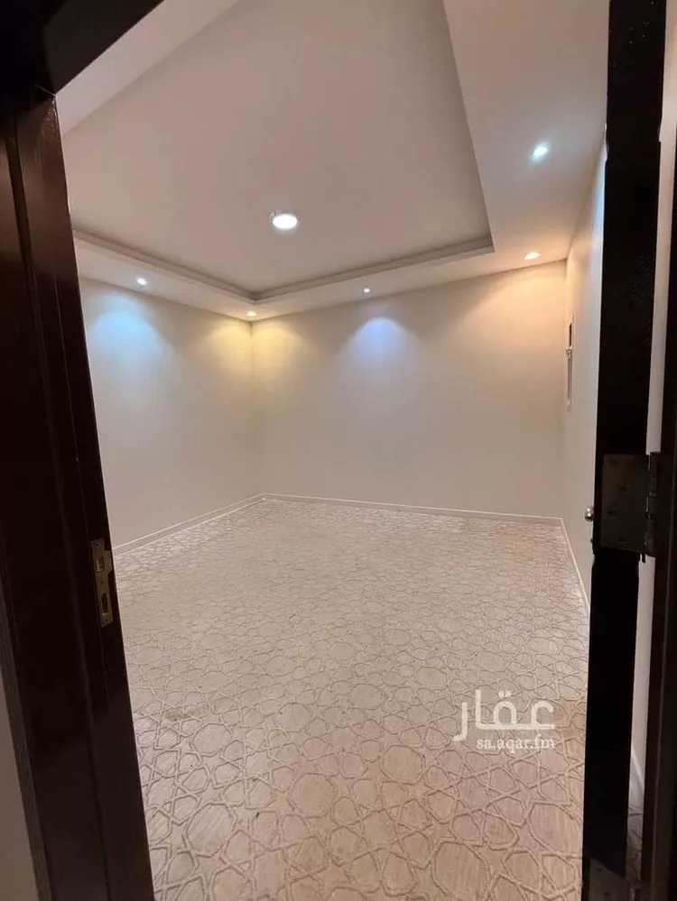 شقة للإيجار في شارع الإمام الطرطوشي المالكي, حي الحمراء, مدينة الرياض, منطقة الرياض صورة 3