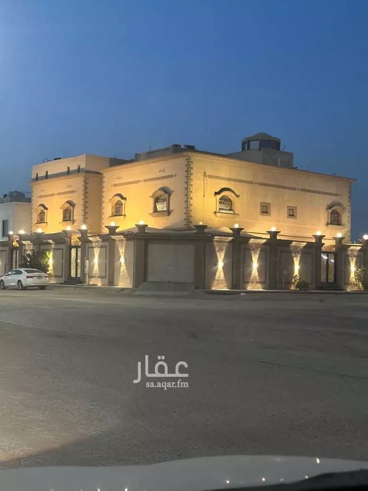 فيلا للبيع في شارع عثمان بن الخطيب ، حي ضاحية الملك فهد ، الدمام ، الدمام