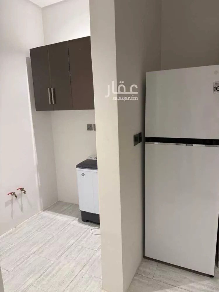 شقة للإيجار في شارع الشيخ عبدالله المخضوب, حي الفلاح, مدينة الرياض, منطقة الرياض 1 صورة