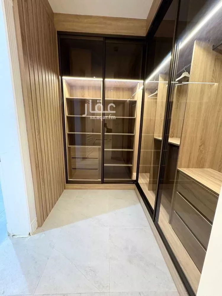 شقة للبيع في شارع الديوان, حي النرجس, مدينة الرياض, منطقة الرياض 11