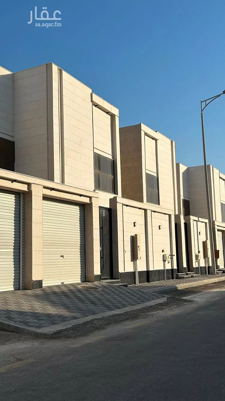 فيلا للبيع في شارع الكورنيش, حي العروبة, مدينة الدمام, المنطقة الشرقية صورة 2