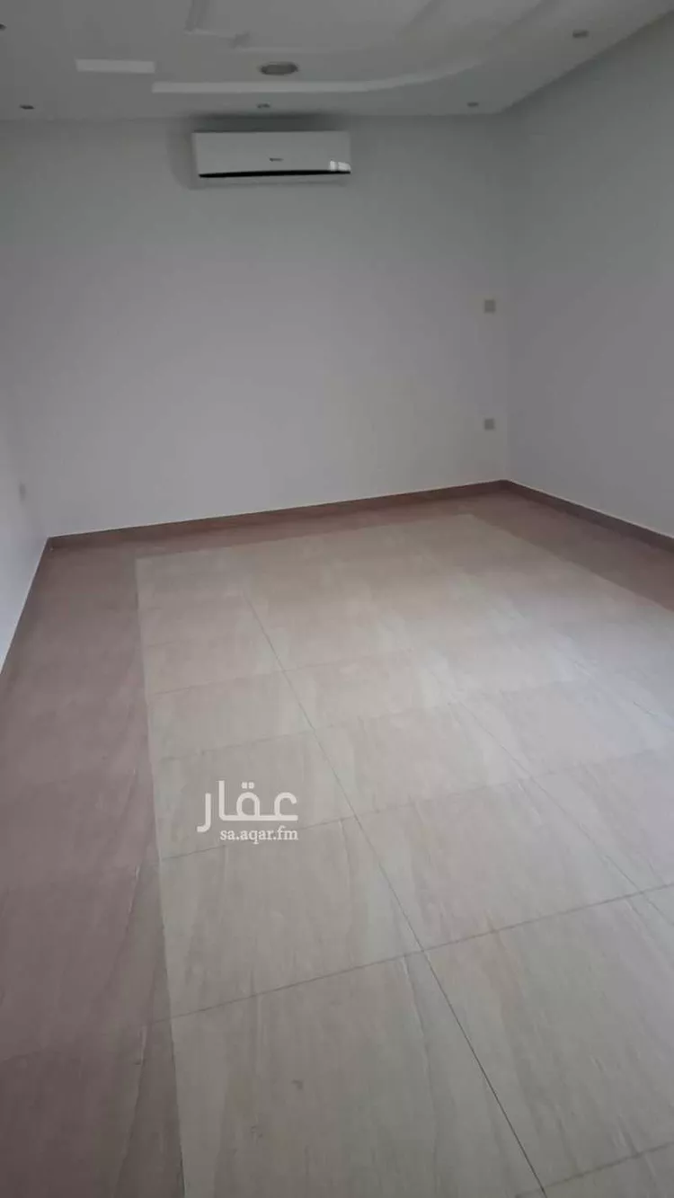 فيلا للإيجار في شارع أبي طاهر الشيباني, حي العليا, مدينة الرياض, منطقة الرياض صورة 2