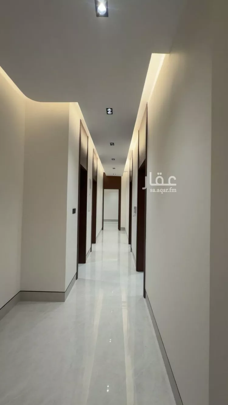 دور للبيع في شارع أحمد بن محمد القطان, حي العارض, مدينة الرياض, منطقة الرياض 8
