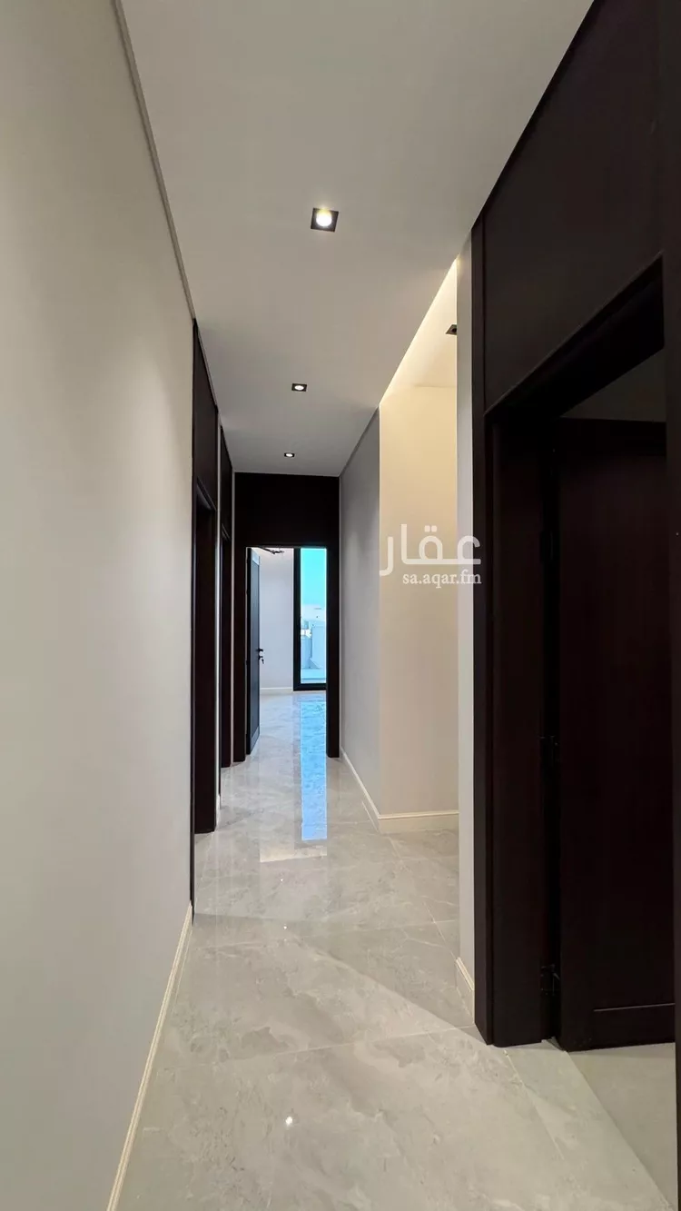 فيلا للبيع في شارع 405 المهدية, حي المهدية, مدينة الرياض, منطقة الرياض صورة 3