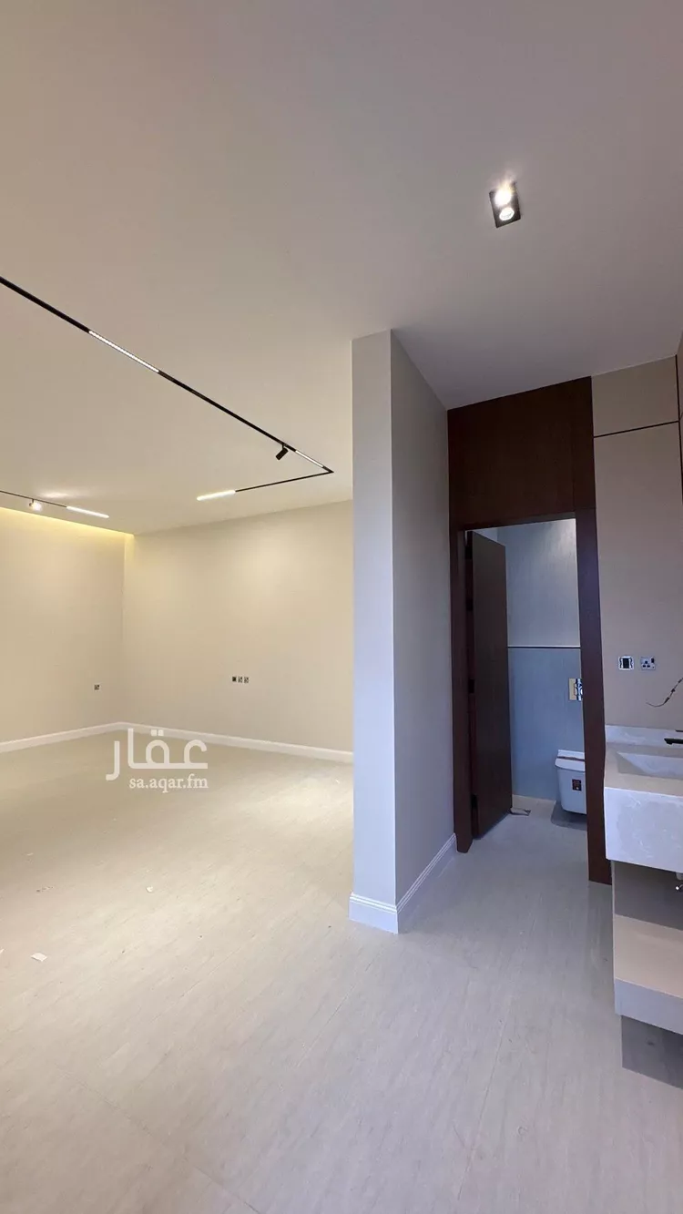 Villa for Sale in Riyadh Al Mahdiyah صورة 4
