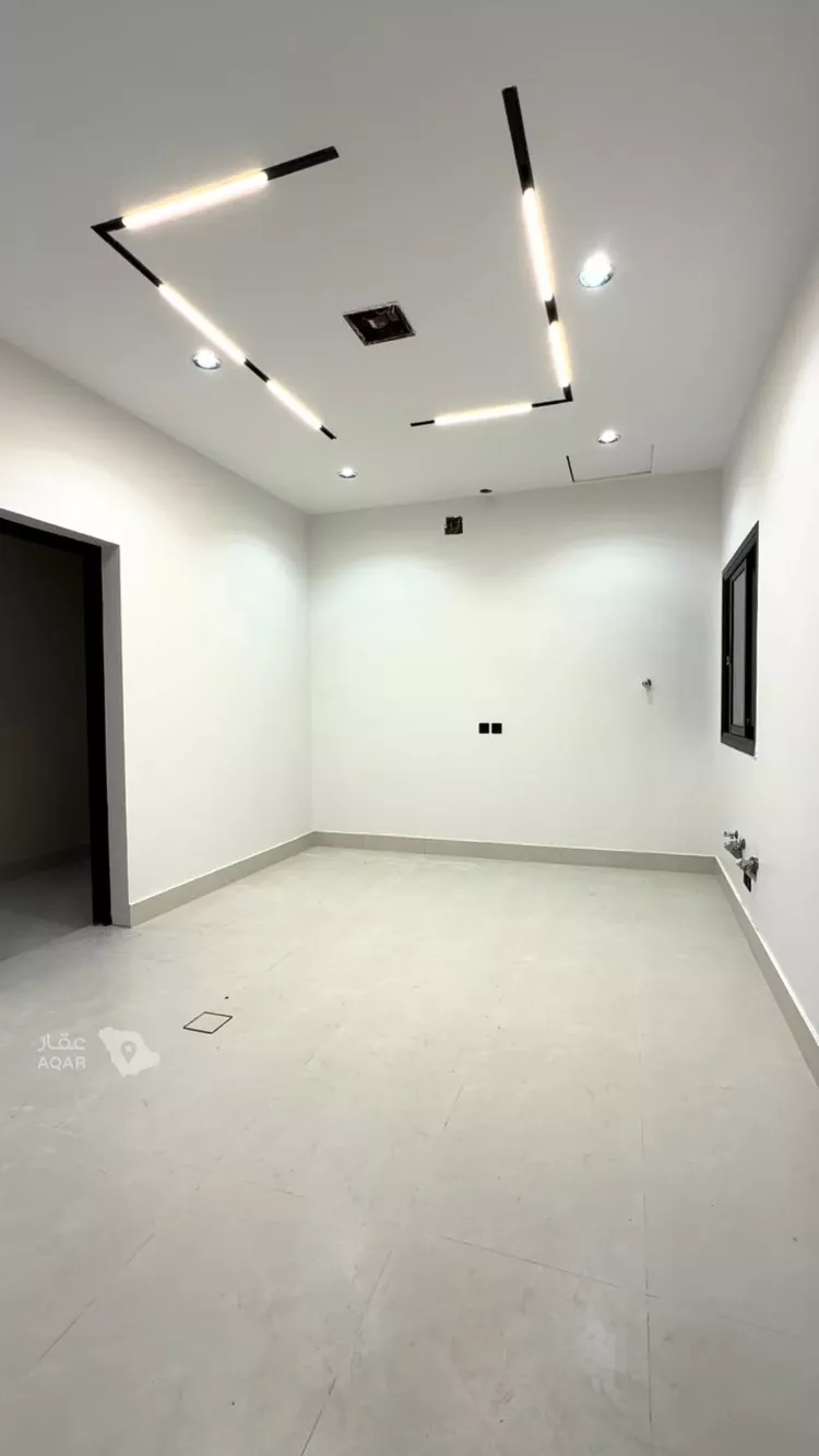 Villa for Sale in Riyadh Al Mahdiyah صورة 3