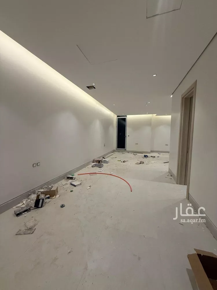 فيلا للبيع في شارع 405 المهدية, حي المهدية, مدينة الرياض, منطقة الرياض 7