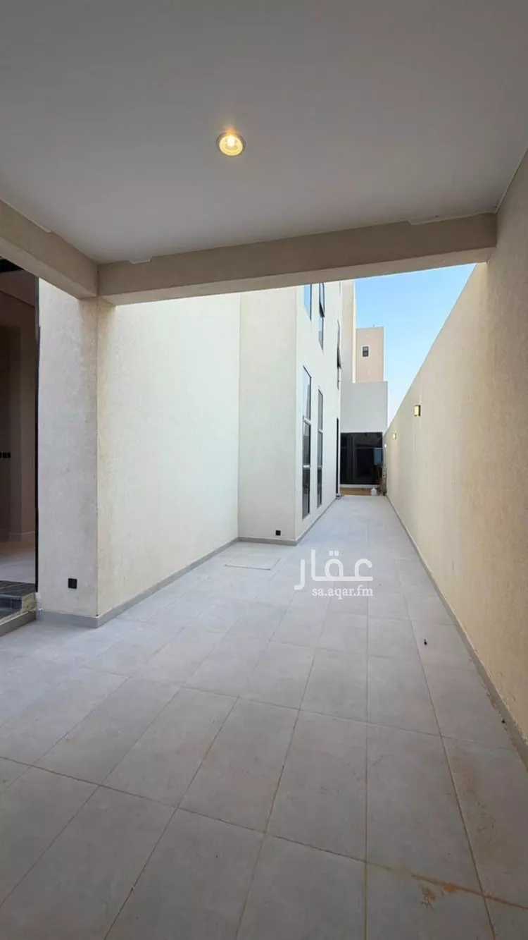 فيلا للبيع في شارع 405 المهدية, حي المهدية, مدينة الرياض, منطقة الرياض صورة 5