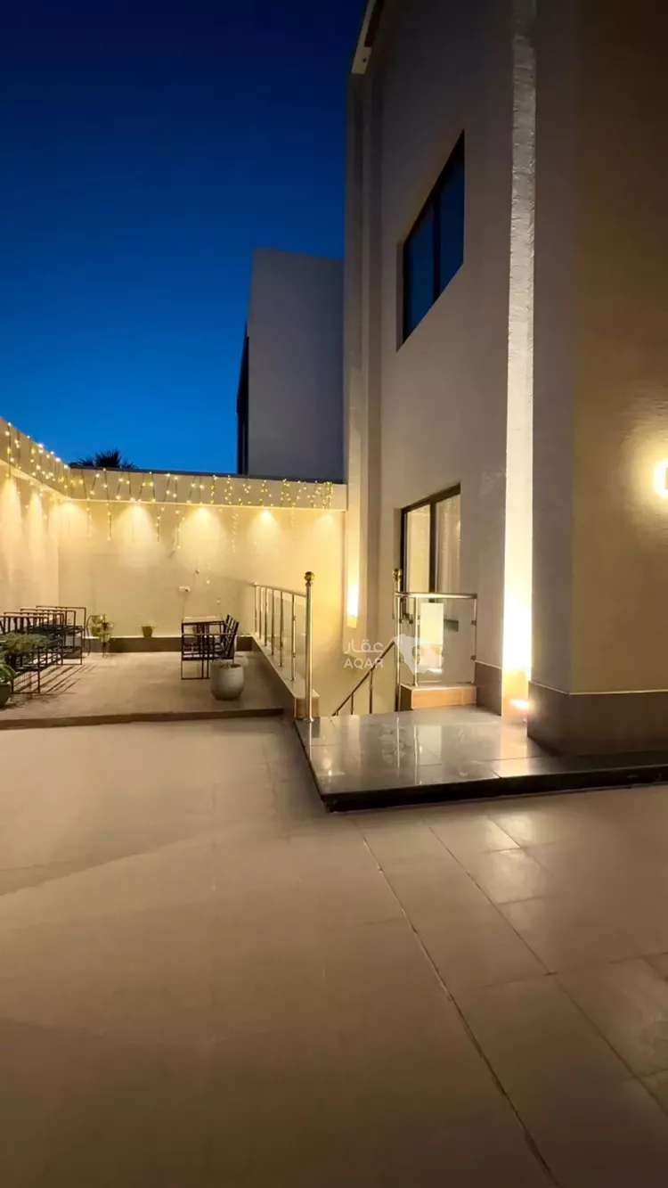 فيلا للبيع في شارع فؤاد سزكين, حي المهدية, مدينة الرياض, منطقة الرياض 8
