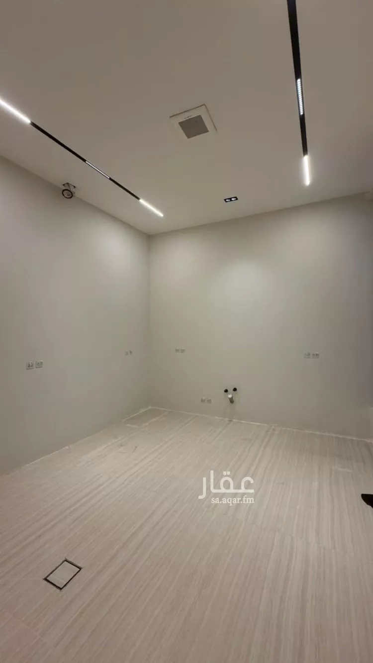فيلا للبيع في شارع 405 المهدية, حي المهدية, مدينة الرياض, منطقة الرياض صورة 4