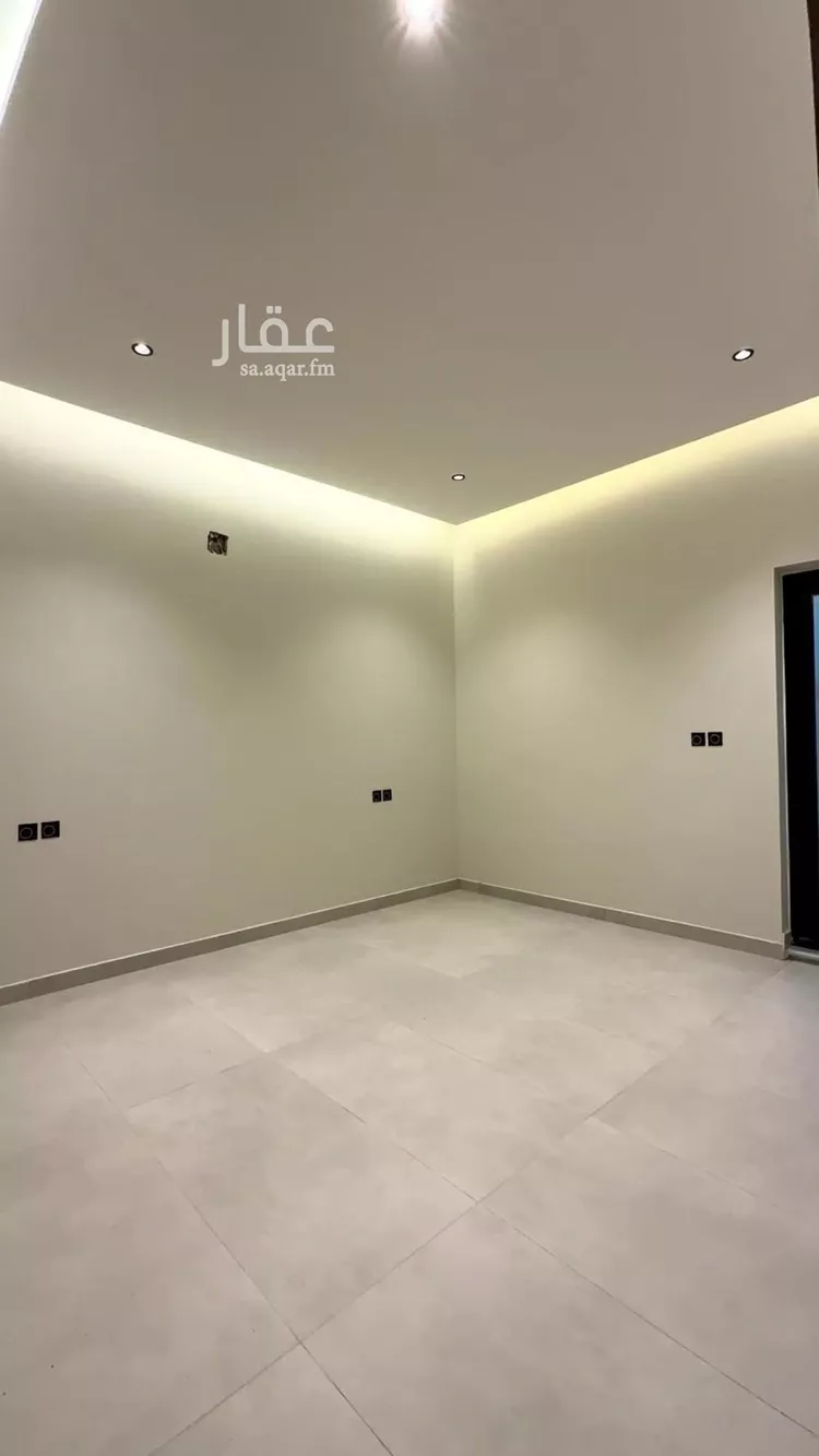 فيلا للبيع في شارع 405 المهدية, حي المهدية, مدينة الرياض, منطقة الرياض صورة 3
