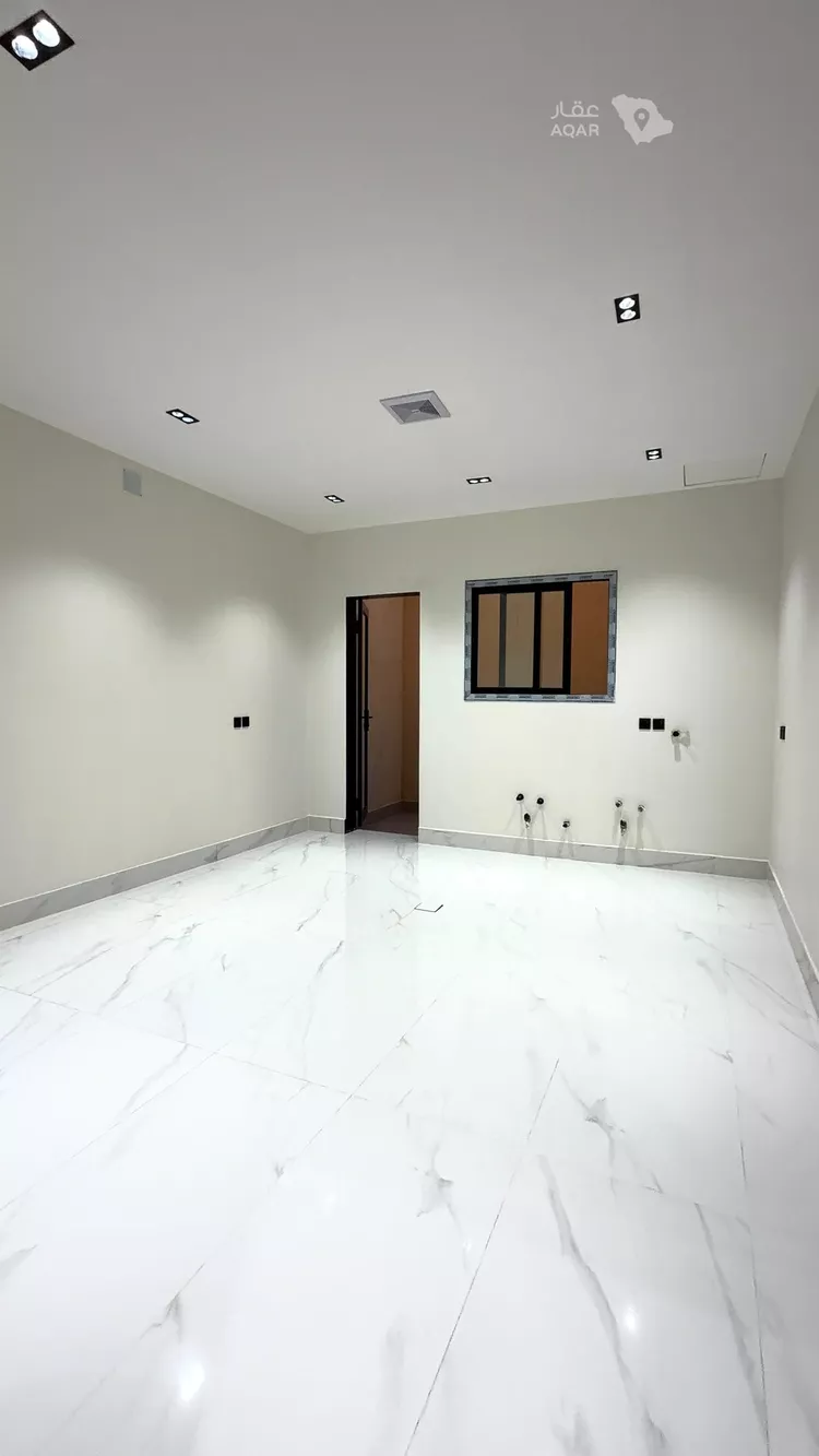 Villa for Sale in Riyadh Al Mahdiyah 7