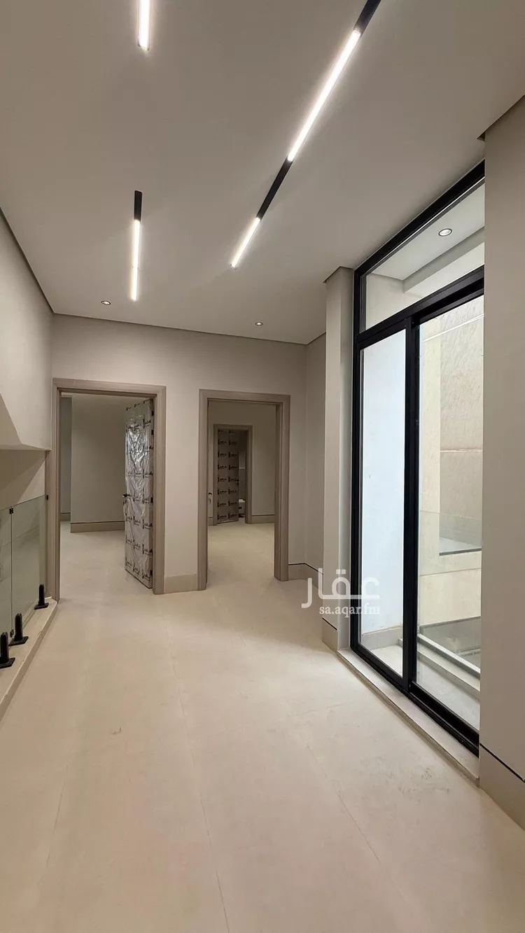 فيلا للبيع في شارع 405 المهدية, حي المهدية, مدينة الرياض, منطقة الرياض صورة 2