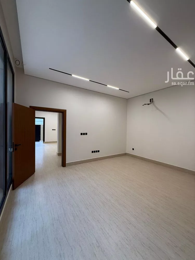 فيلا للبيع في شارع 405 المهدية, حي المهدية, مدينة الرياض, منطقة الرياض 7