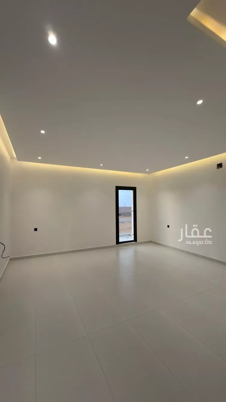 فيلا للبيع في شارع 405 المهدية, حي المهدية, مدينة الرياض, منطقة الرياض صورة 2