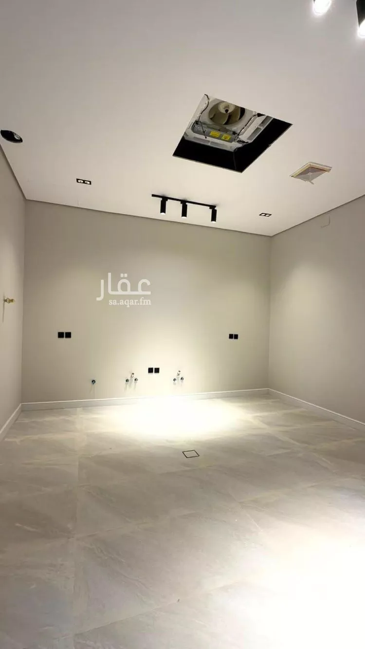 فيلا للبيع في شارع 405 المهدية, حي المهدية, مدينة الرياض, منطقة الرياض صورة 3