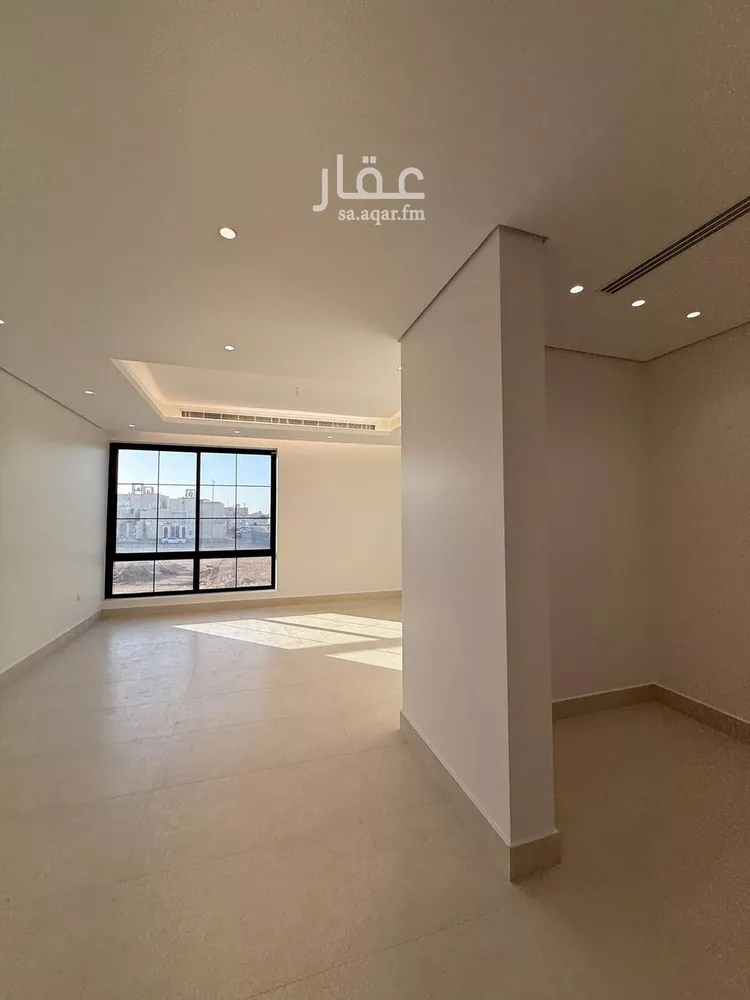 فيلا للبيع في شارع 405 المهدية, حي المهدية, مدينة الرياض, منطقة الرياض صورة 3