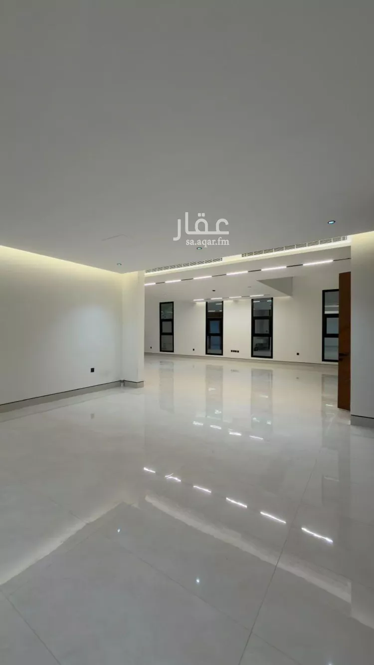 فيلا للبيع في شارع 405 المهدية, حي المهدية, مدينة الرياض, منطقة الرياض صورة 3