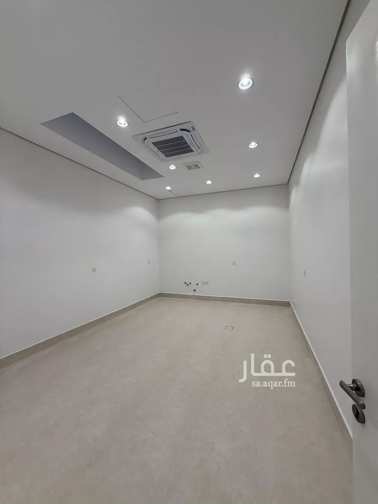 فيلا للبيع في شارع 405 المهدية, حي المهدية, مدينة الرياض, منطقة الرياض 6