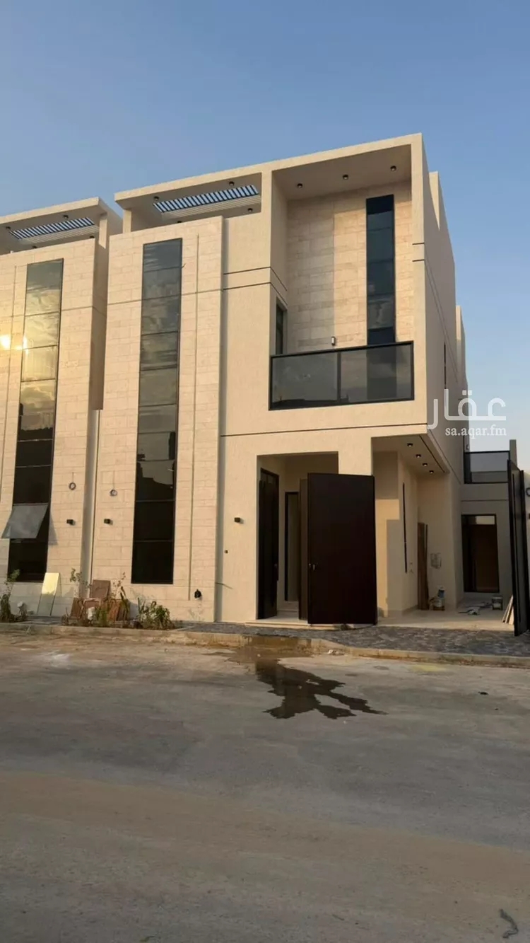 فيلا للبيع في شارع 405 المهدية, حي المهدية, مدينة الرياض, منطقة الرياض