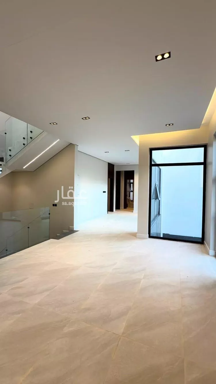 فيلا للبيع في شارع 405 المهدية, حي المهدية, مدينة الرياض, منطقة الرياض صورة 2