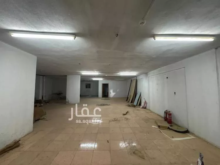 عمارة للإيجار في شارع شارع عبدالله بن عبد مناف السلمي, حي الشوقية, مدينة مكة المكرمة, منطقة مكة المكرمة 1 صورة