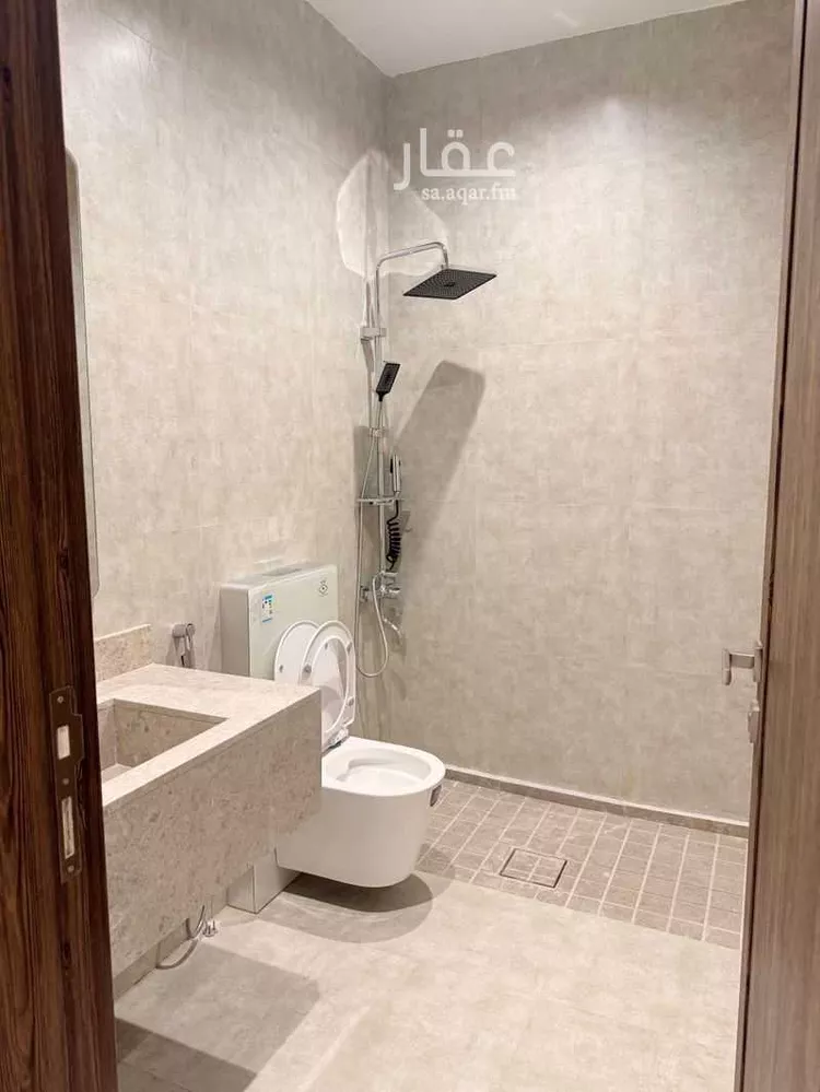 شقة للإيجار في شارع الشيخ عبدالرحمن بن إسحاق بن عبدالرحمن, حي المنار, مدينة الرياض, منطقة الرياض 10