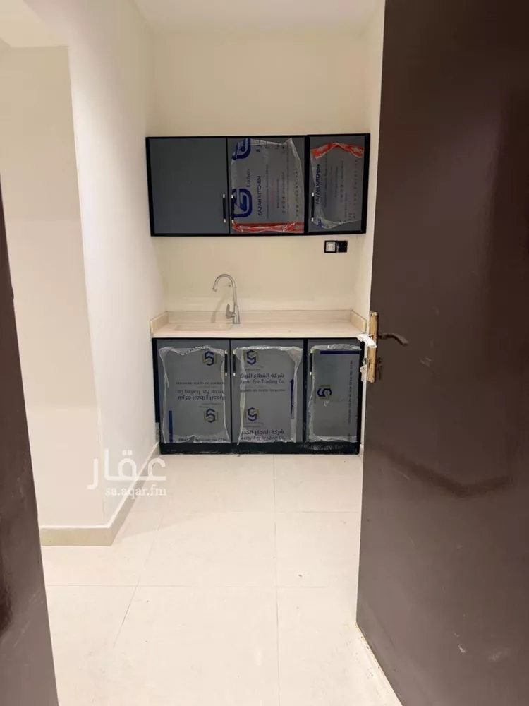 شقة للإيجار في شارع  عبدالله ابن سعود ابن عبدالعزيز, حي إشبيلية, مدينة الرياض, منطقة الرياض