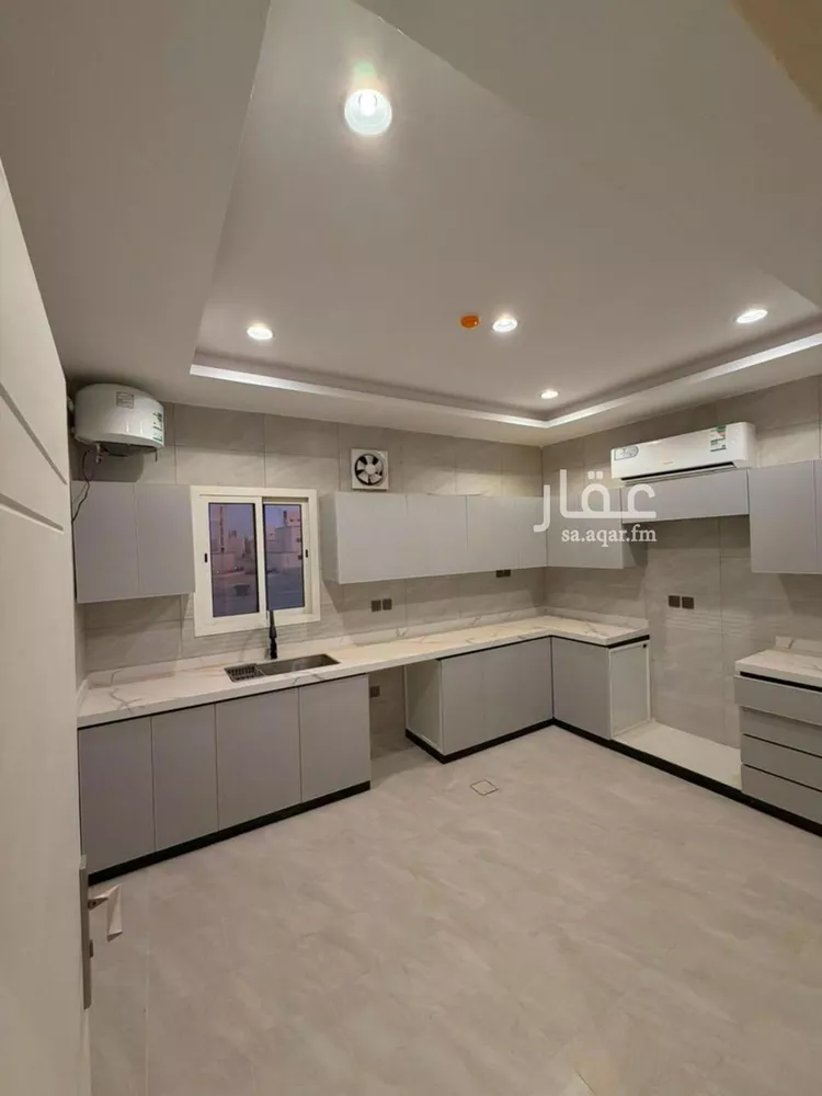 عمارة للإيجار في شارع السيل الكبير, حي المهدية, مدينة الرياض, منطقة الرياض 10