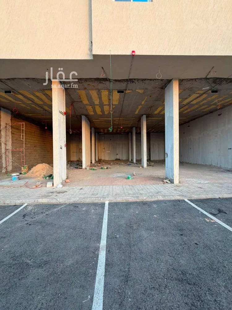 عمارة للإيجار في شارع السيل الكبير, حي المهدية, مدينة الرياض, منطقة الرياض 18