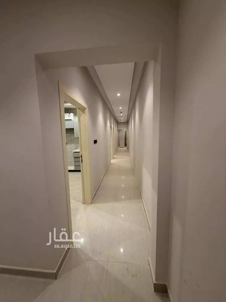 عمارة للإيجار في شارع السيل الكبير, حي المهدية, مدينة الرياض, منطقة الرياض 15