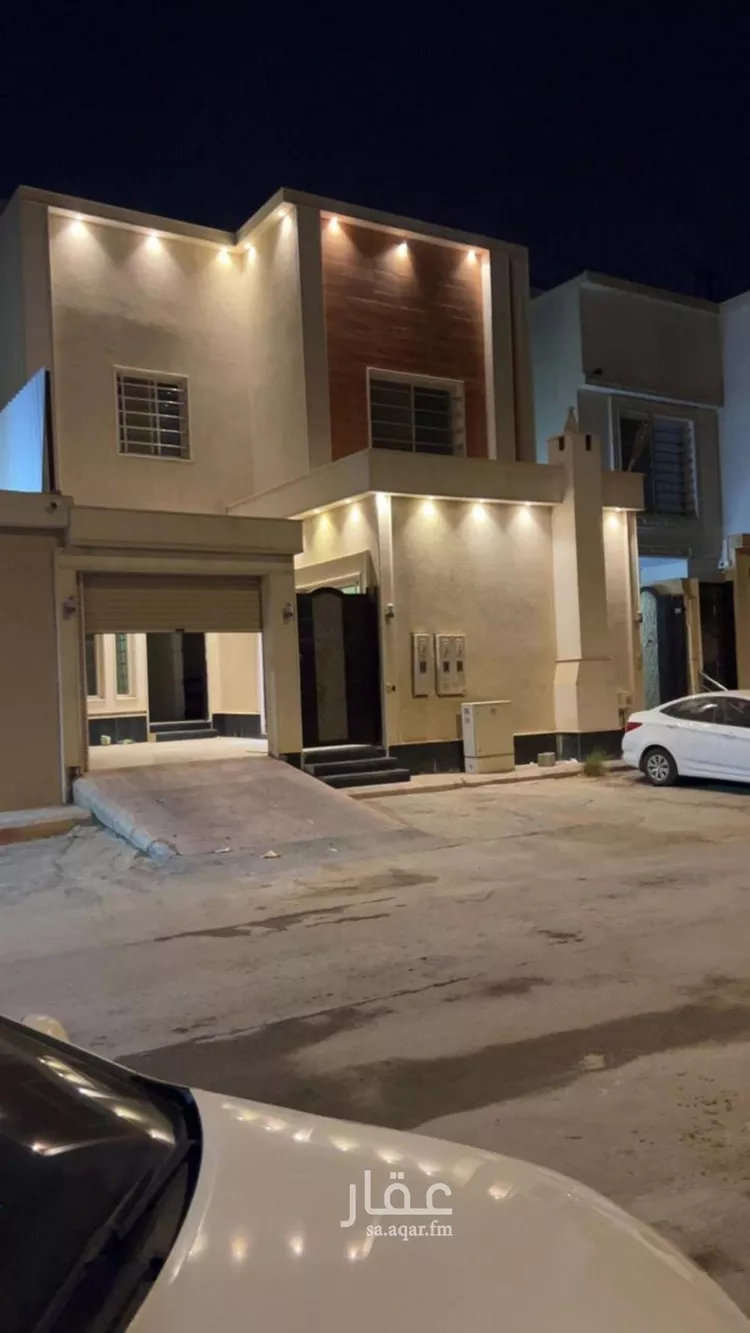 فيلا للبيع في شارع جبل المشايخ, حي القادسية, مدينة الرياض, منطقة الرياض